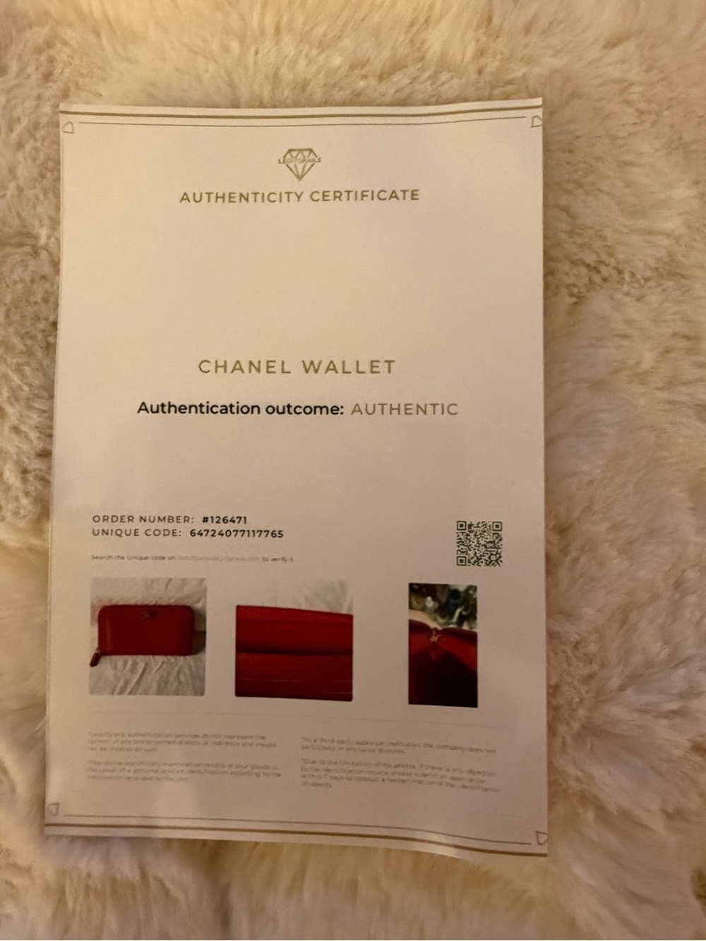 CHANEL Red Chevron Quilted Zip Wallet with Gold Logo COA - Picture 14 of 14